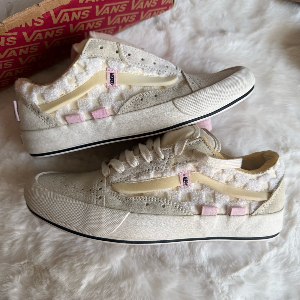 Vans chenille size 10